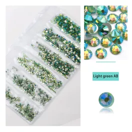   Set de 1680 de strasuri de cristal in 6 marimi diferite P36 - Verde deschis AB